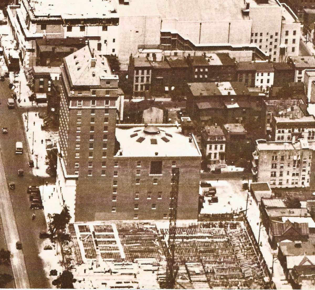 1925
Under Construction (lower)
