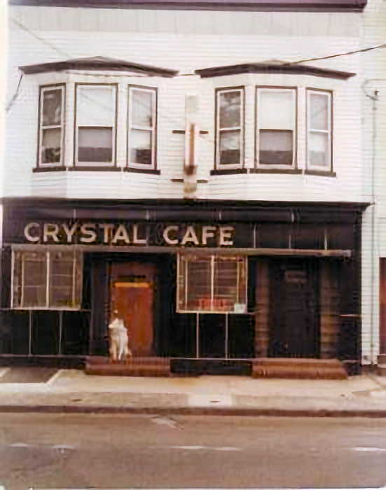 crystalcafe01.jpg