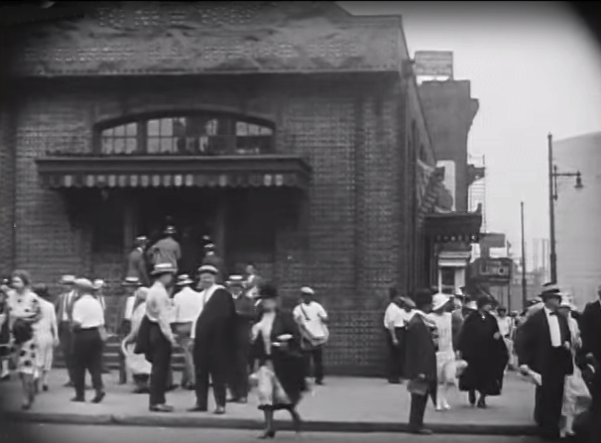 1926
From "Sightseeing in Newark 1926 Part 1"
