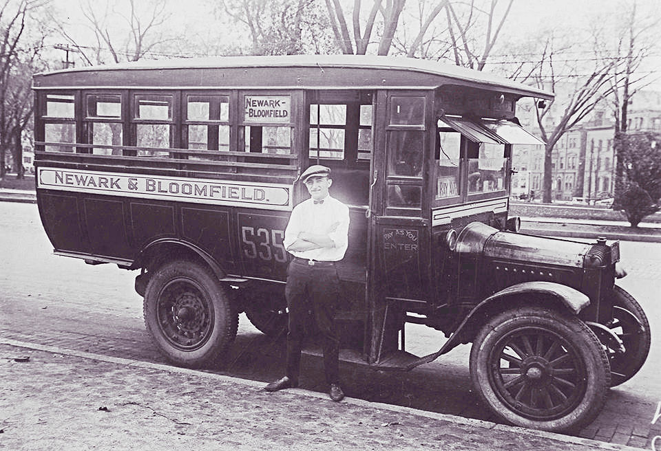 newarkandbloomfieldbus01.jpg