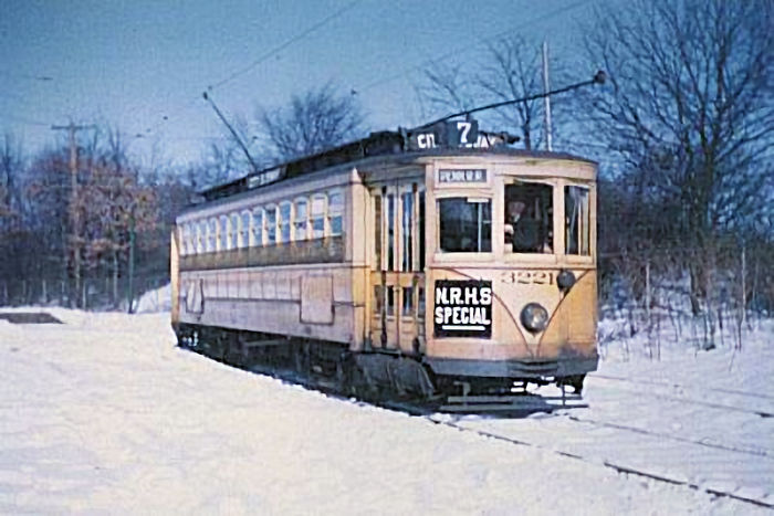 Car 3221
