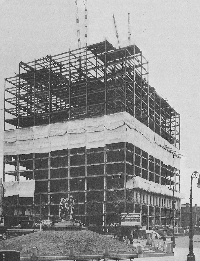 1927 - 1929
Under Construction
